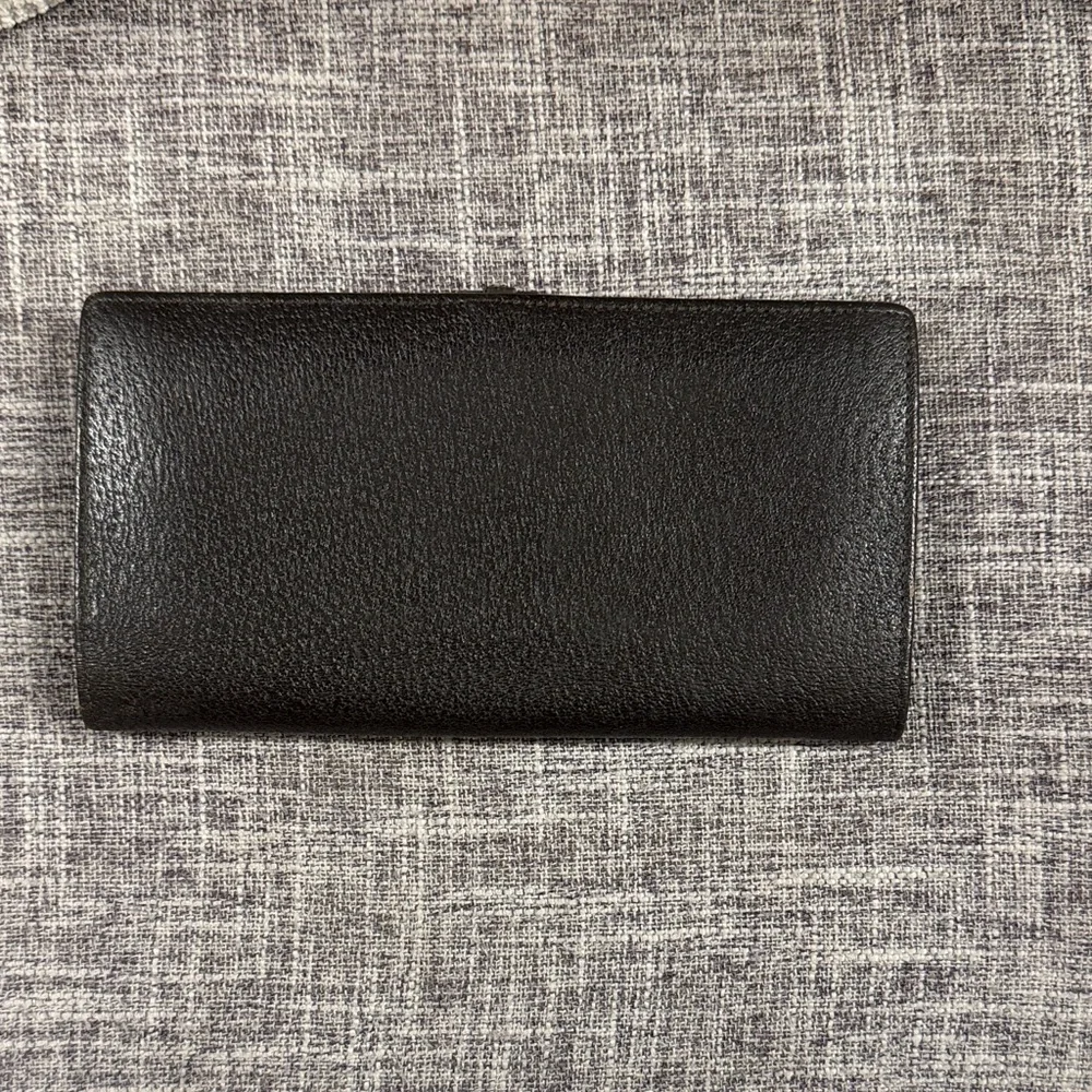 Black Gucci Leather Wallet